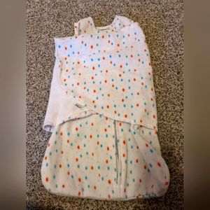 Set of 2 newborn sleep swaddles